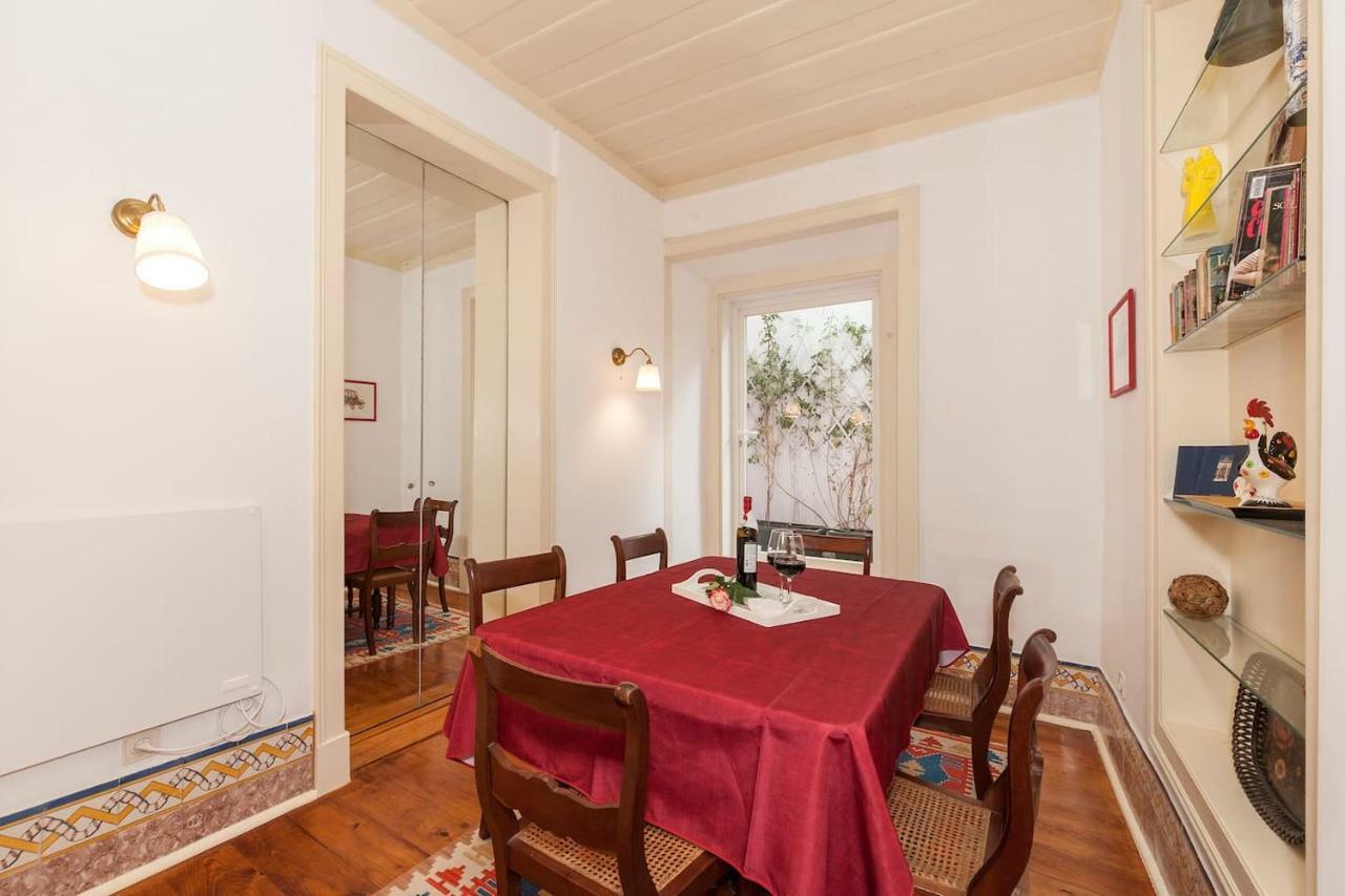 2 Bedroom Apartment With Patio Next To Avenida Da Liberdade Lisbon Exterior photo