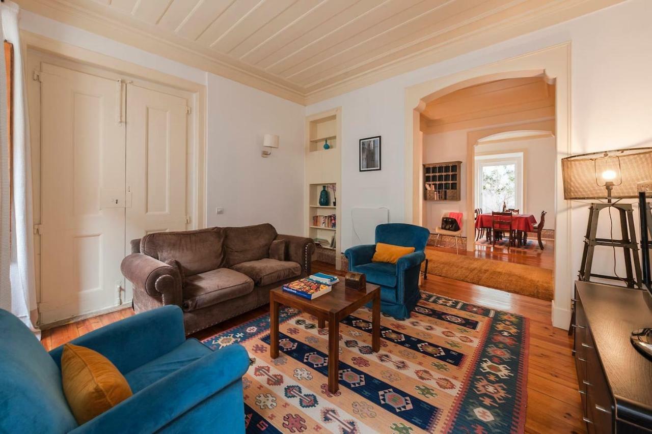 2 Bedroom Apartment With Patio Next To Avenida Da Liberdade Lisbon Exterior photo